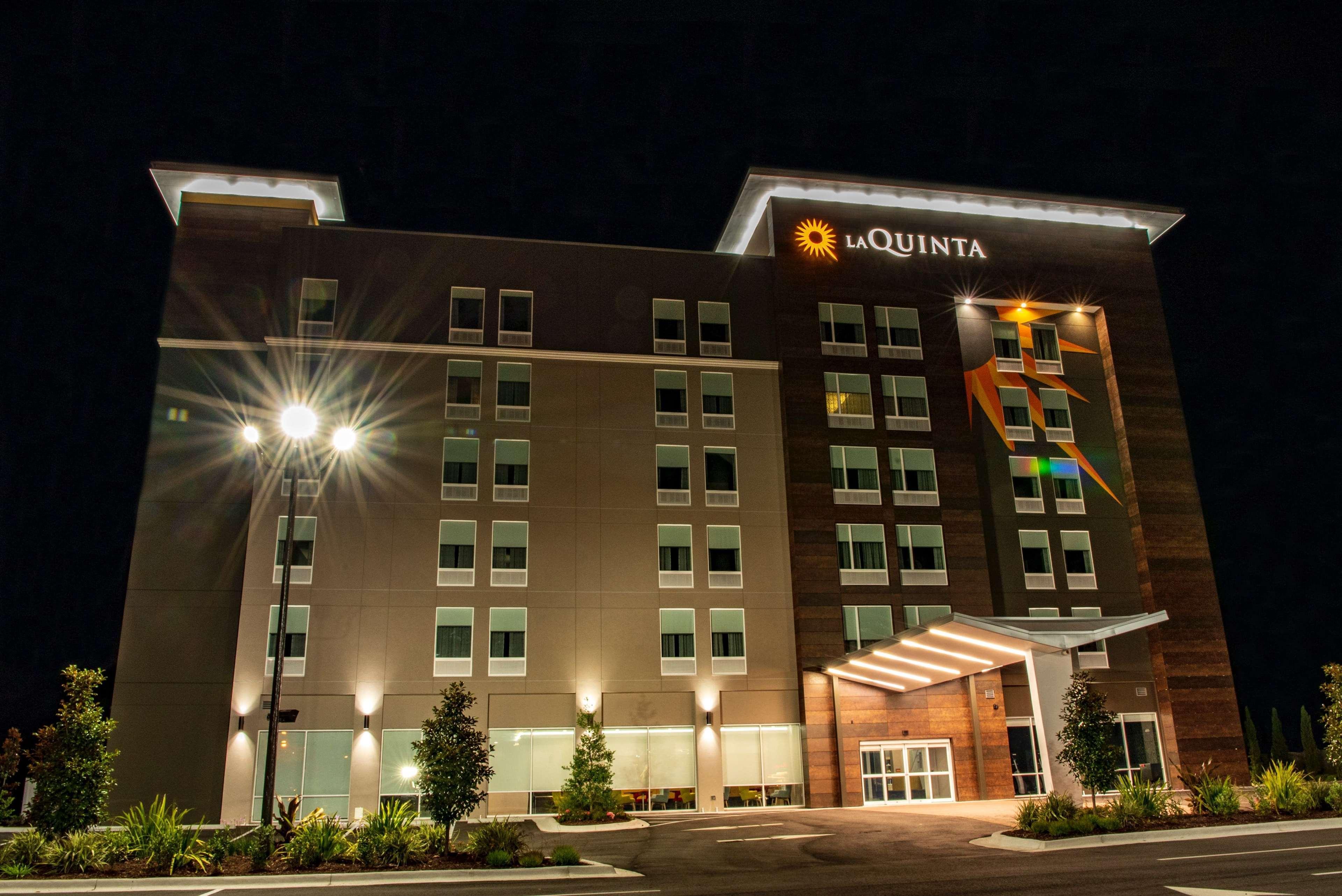 La Quinta Inn & Suites By Wyndham Lake City Esterno foto