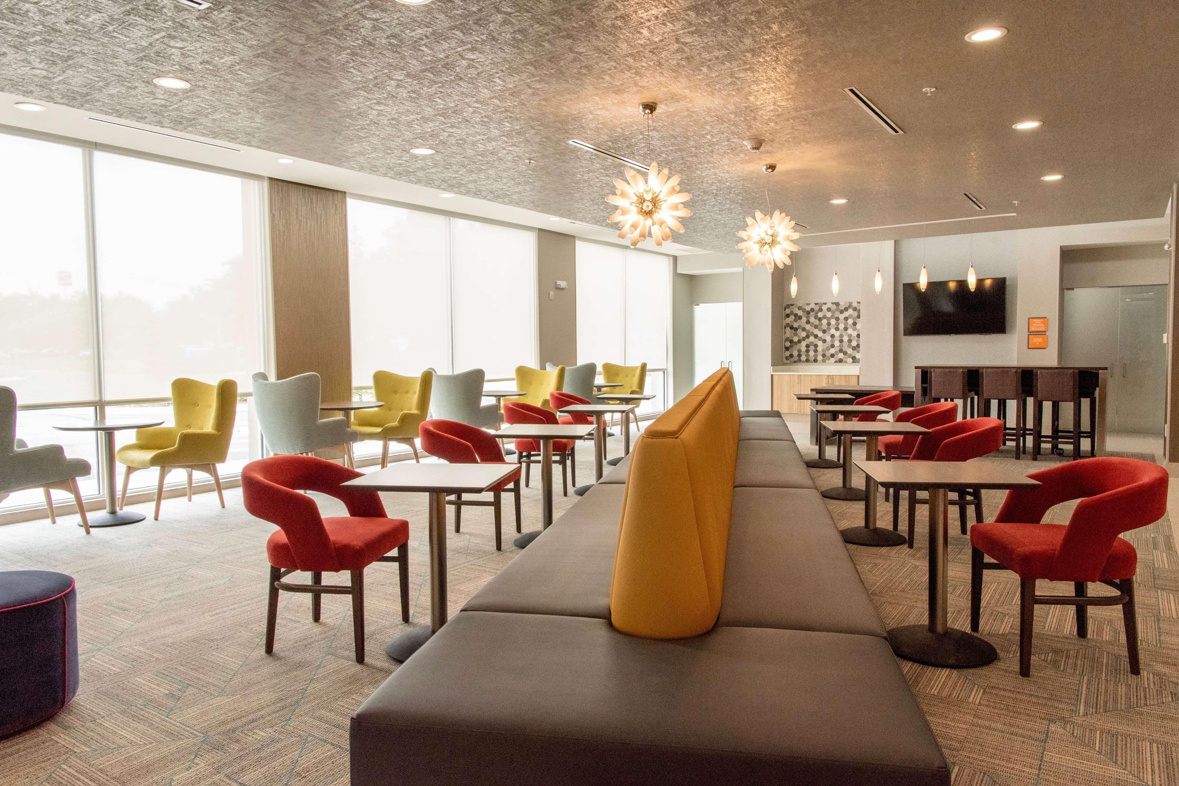 La Quinta Inn & Suites By Wyndham Lake City Esterno foto